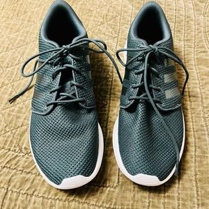 Adidas Women’s Cloudfoam QT Racer EE8084 Green Lace Up Running Shoe